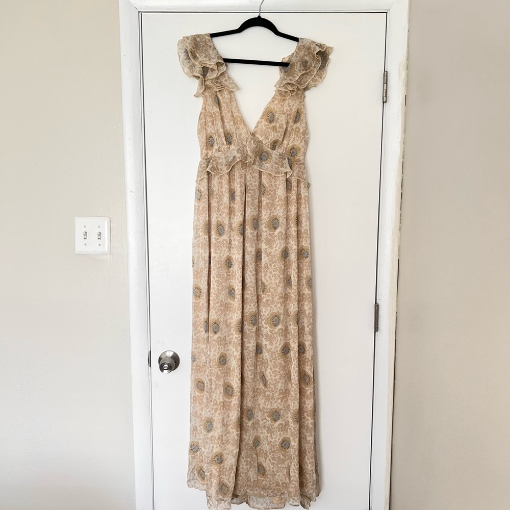 Aakaa beige and blue floral print maxi dress